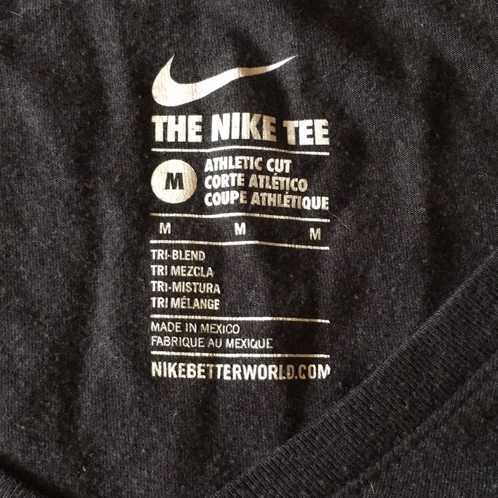 T-shirt - Picture 2 of 3